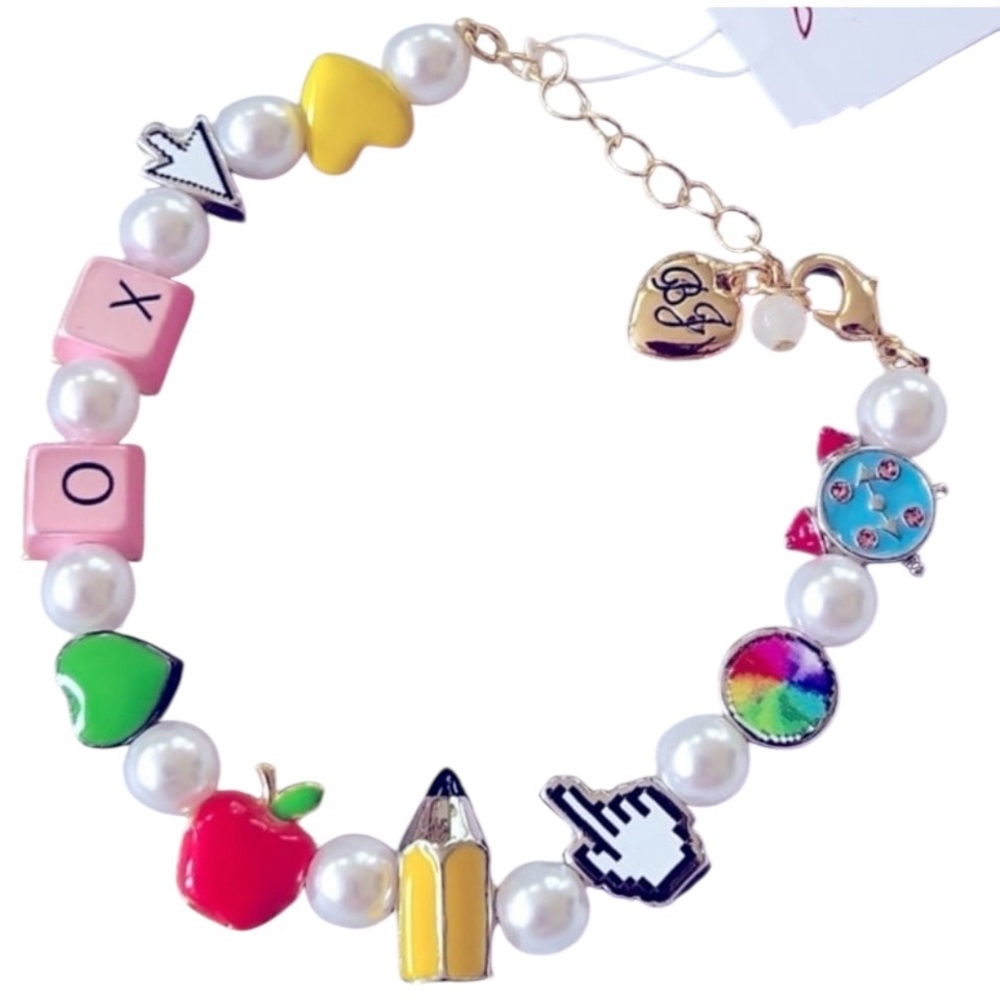 BETSEY JOHNSON SET Back to School Charm & Faux Pearl Necklace & Bracelet NEW NWT - Picture 9 of 16